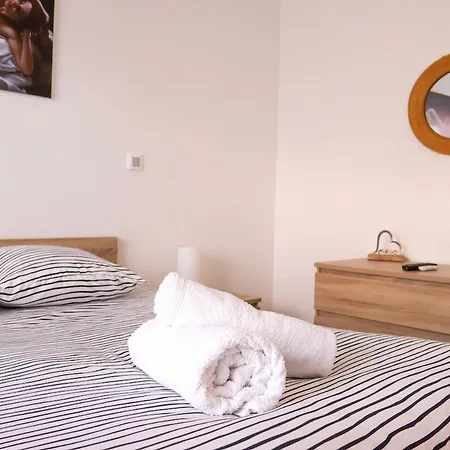Apartment Sahara - Ensoleille Au Coeur De Reims