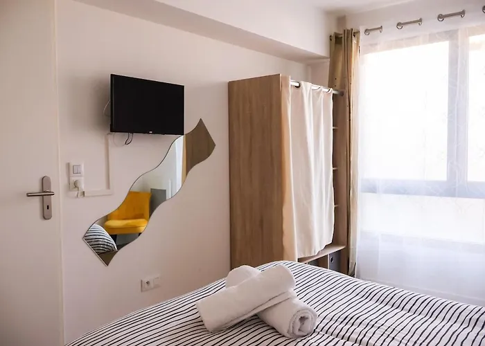 Chouette Pres De L'arena Et De La Gare Centre De Lägenhet *