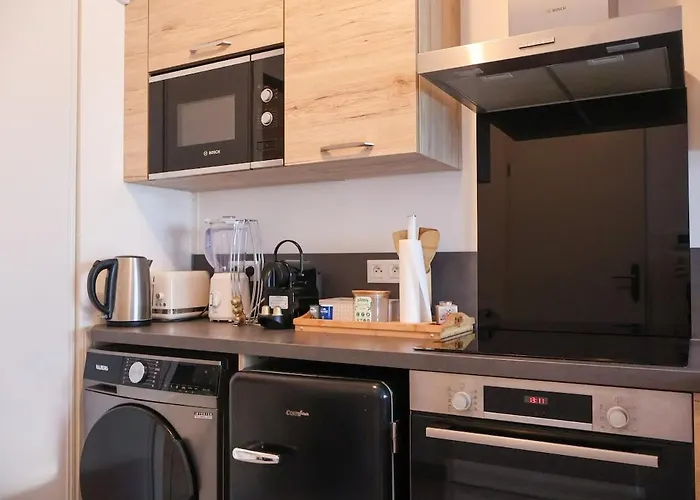 Chouette Pres De L'arena Et De La Gare Centre De Lägenhet